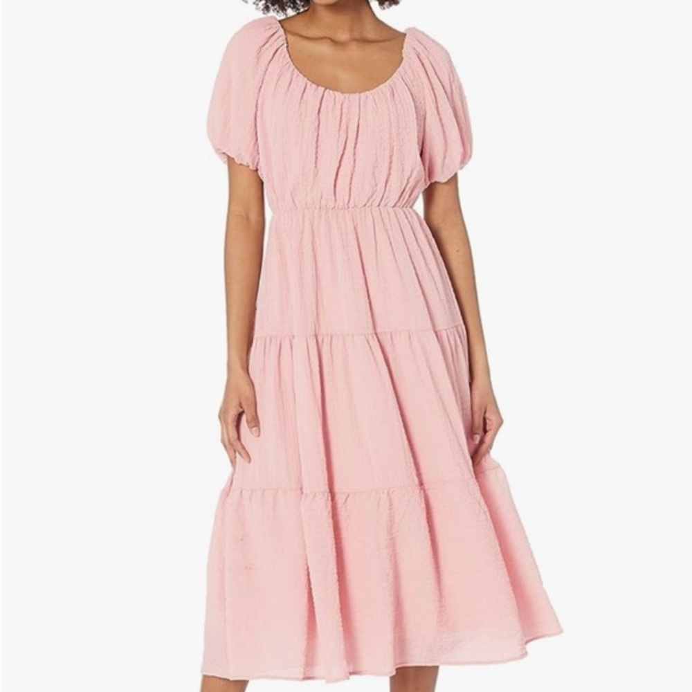 Astr Pink Tiered Puff Sleeve Midi Dress